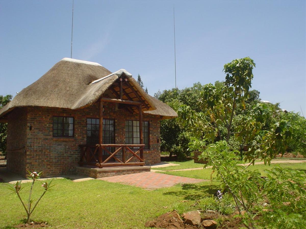 Orchards Farm Cottages Komatipoort Exterior photo